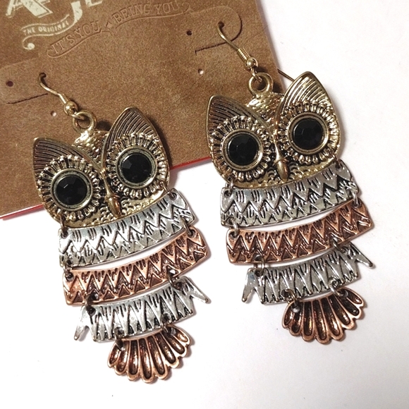Vintage Retro Big Eyes Owl Necklace Dangle Articulated Bohemian Earrings - Picture 1 of 6